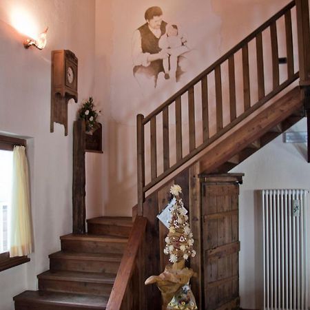 Hotel Meuble Lo Miete Viei Champoluc Zewnętrze zdjęcie