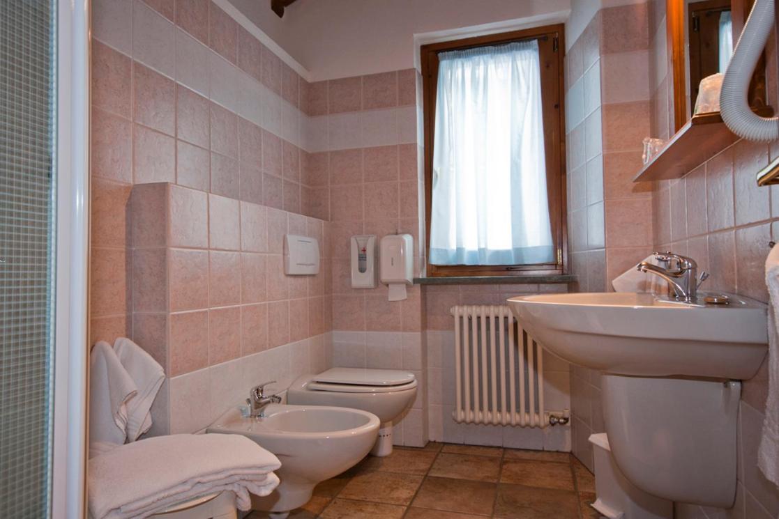 Hotel Meuble Lo Miete Viei Champoluc Zewnętrze zdjęcie
